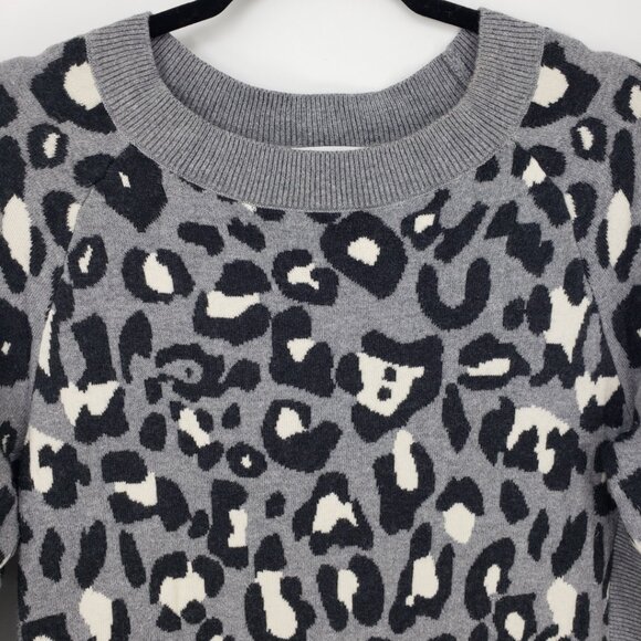 Stella & Dot Leopard Print Sweater S Button Sides High Low Hem Gray Black - Picture 6 of 9